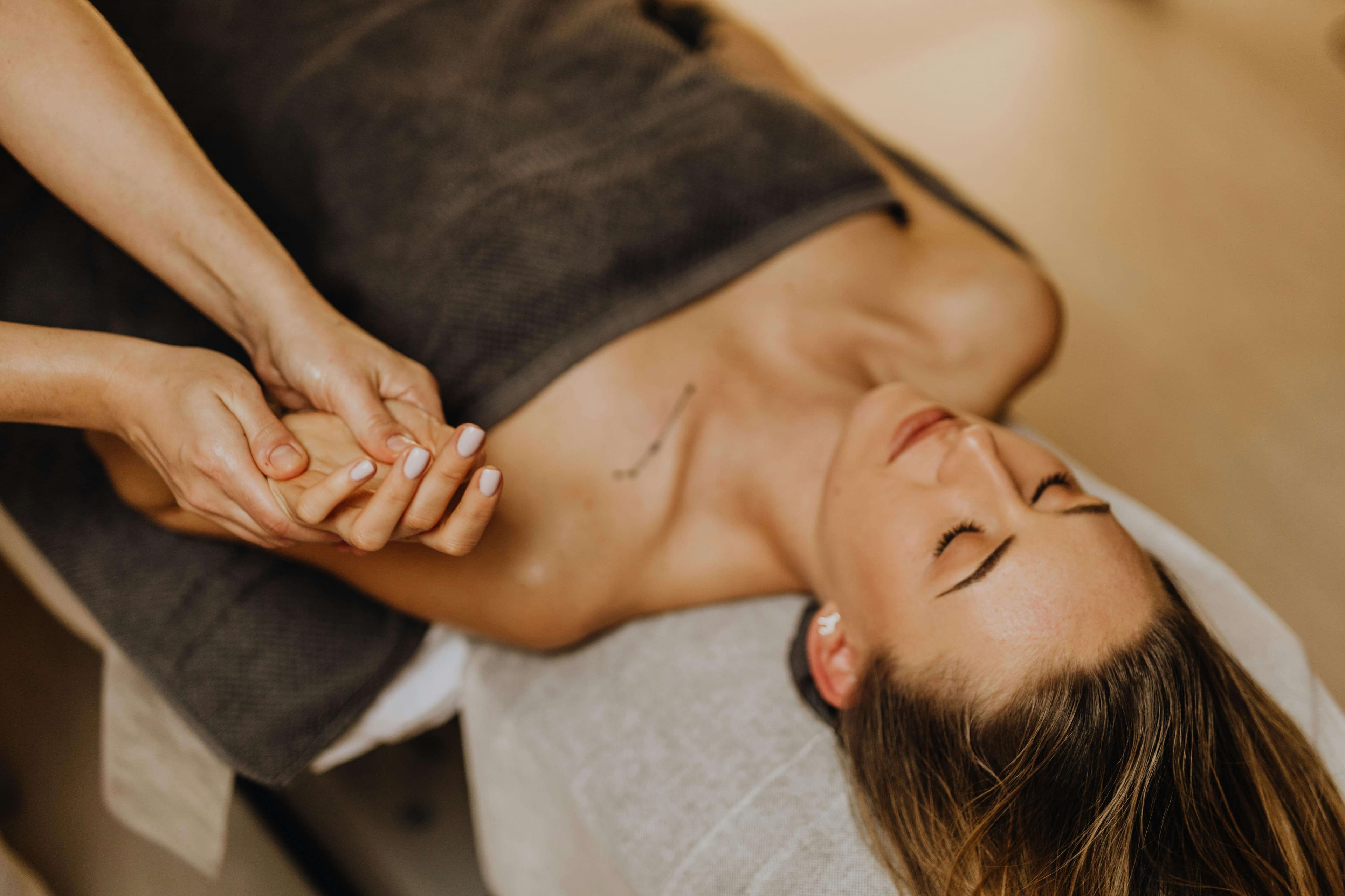 Massage Treatment image 5